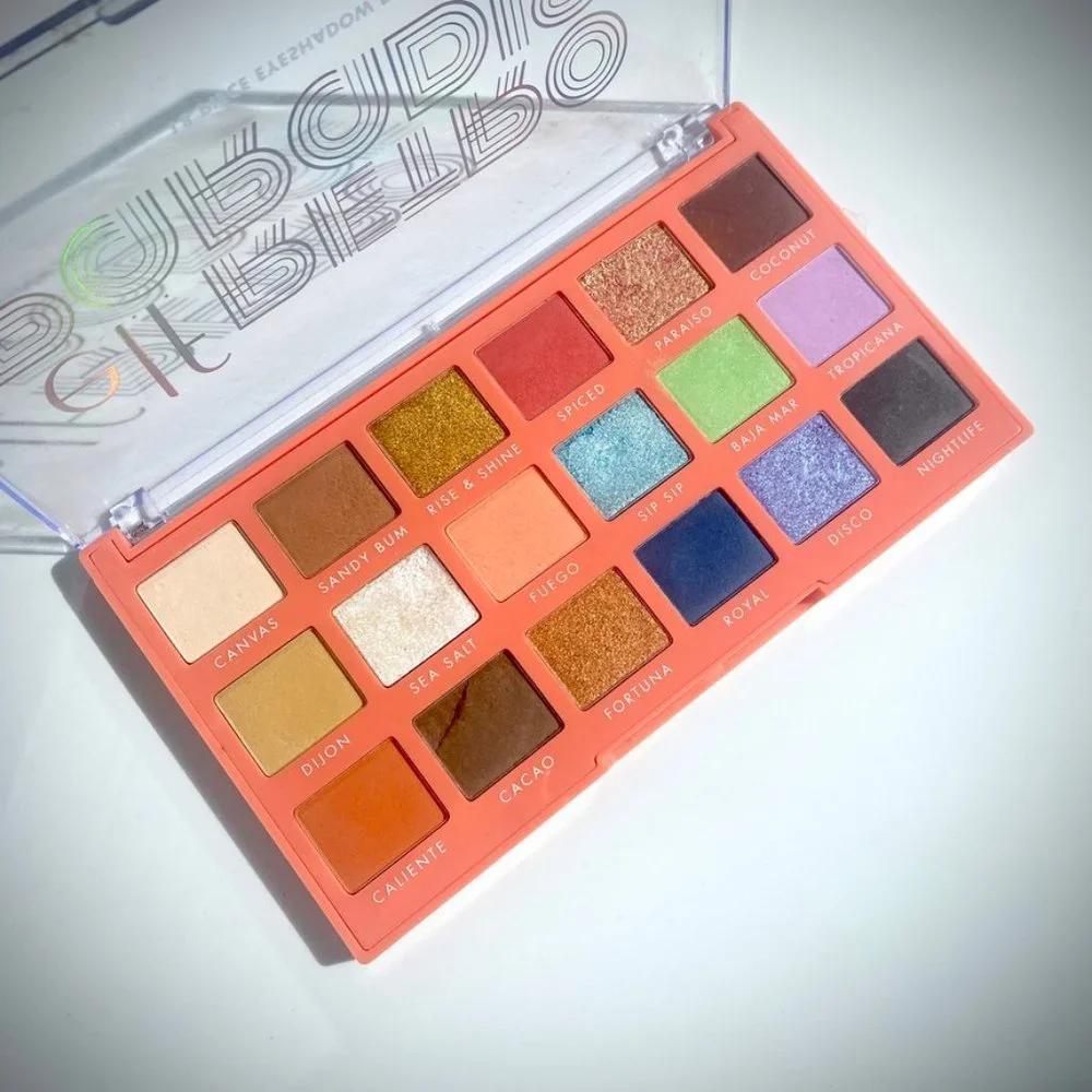 🧡Mix-N-Match 3/$25🧡 e.l.f. Retro Paradise Eyeshadow Palette